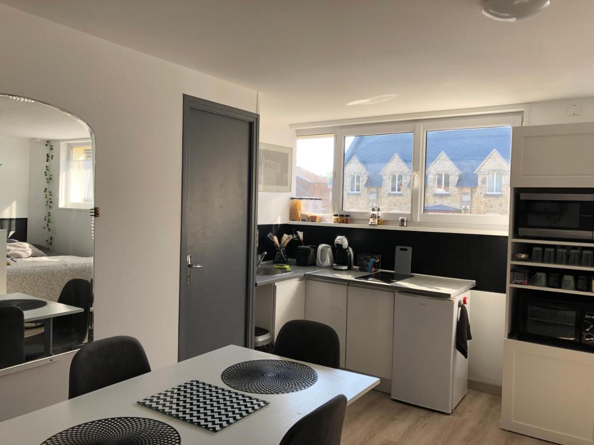 Apartamento Le Clémenceau Péronne Exterior foto